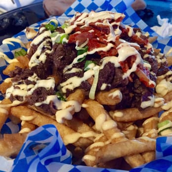Le Cue Lounge - Kimchi fries w bulgogi beef - Lounges Near Me - Markham, Ontario