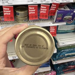 Target - Expired wet cat food
