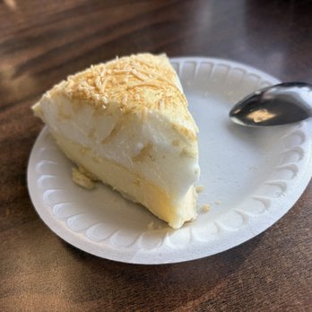 Mom's Country Kitchen - Coconut meringue pie - Breakfast & Brunch Near Me - Front Royal, Virginia