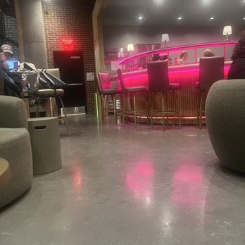 Sunroom Coffee - Coffee bar stools - Coffee & Tea Near Me - Salt Lake City, Utah