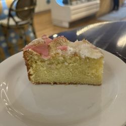 Luna Cafe + Mercantile - Olive oil cake