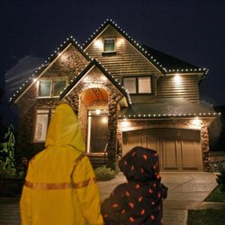 Lumineer Light Installation - Christmas lights installation Port Coquitlam