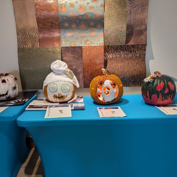 Hyatt Place Waikiki Beach - Pumpkin Decor contest during Halloween - Hotels Near Me - Honolulu, Hawaii Hyatt Place Waikiki Beach - Pumpkin Decor contest during Halloween - Hotels Near Me - Honolulu, Hawaii