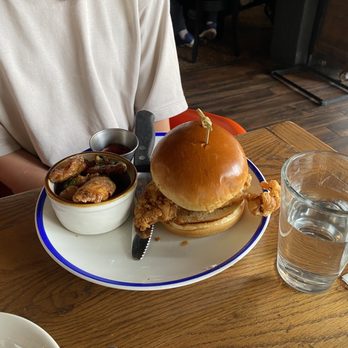 Noble Crust - Crispy Chicken Sandwich - Southern Near Me - Tampa, Florida