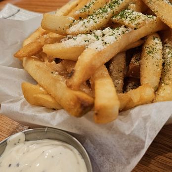 Daifuku Ramen - 5/5 truffle fries and the diiiiiiiiiiiiiiiyuuuuuup - Ramen Near Me - Chicago, Illinois Daifuku Ramen - 5/5 truffle fries and the diiiiiiiiiiiiiiiyuuuuuup - Ramen Near Me - Chicago, Illinois
