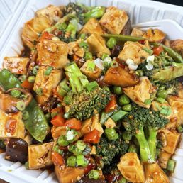 Black mushrooms with bean curd