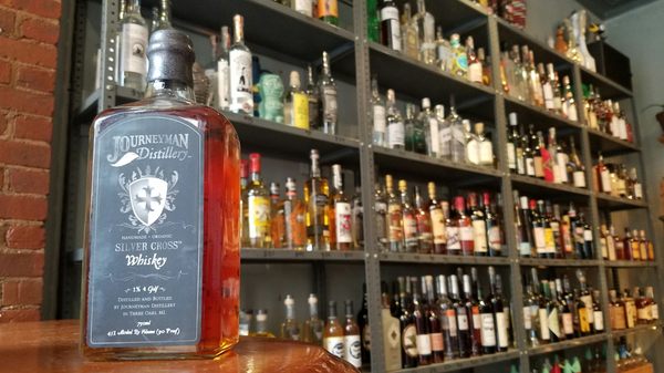 Duke's Liquor Box by null