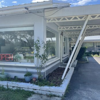 Bg Sun Plaza - Hotels Near Me - Silver Springs, Florida Bg Sun Plaza - Hotels Near Me - Silver Springs, Florida