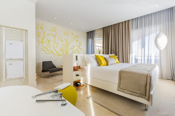 Le Petit Nice Passedat - Hôtel 5 étoiles Relais & Châteaux by null