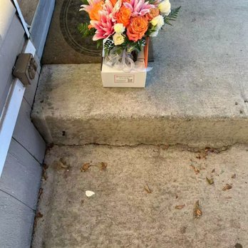 Dreamstate Florist - Florists Near Me - Hayward, California