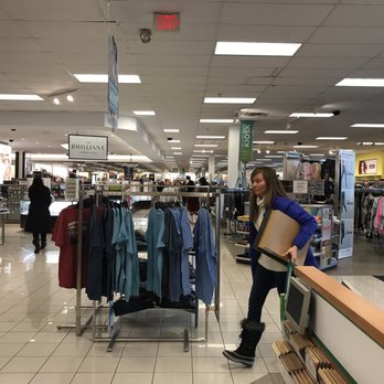 Kohl's - Department Stores Near Me - TROY, Michigan