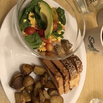 The Senator - Breakfast & Brunch Near Me - Toronto, Ontario