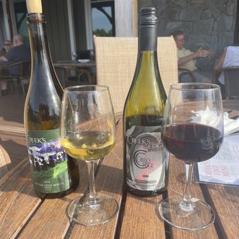 Creek's Edge Winery - Wineries Near Me - Lovettsville, Virginia