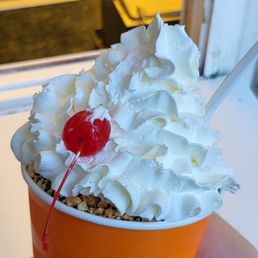 Corner Cone 30 Photos 27 Reviews Ice Cream Frozen Yogurt 101 S Walnut St Yellow Springs Oh Restaurant Reviews Phone Number Yelp