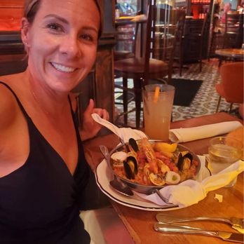 La Mulata - Paella Habanera - Cuban Near Me - Miami Beach, Florida