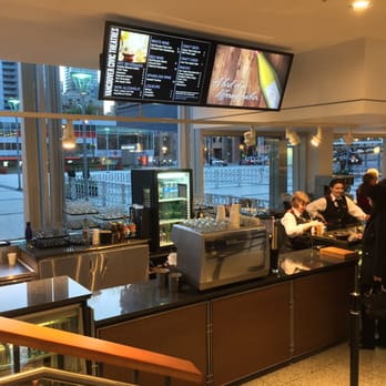 Queen Elizabeth Theatre - 1F side bar~ - Performing Arts Near Me - Vancouver, British Columbia