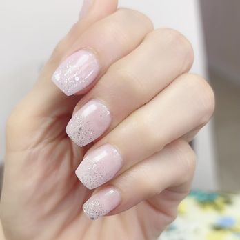 Fingers N Toes - Dipping Ombré on short nail by JEANIE 7142514714 for appointment - Nail Salons Near Me - Long Beach, California