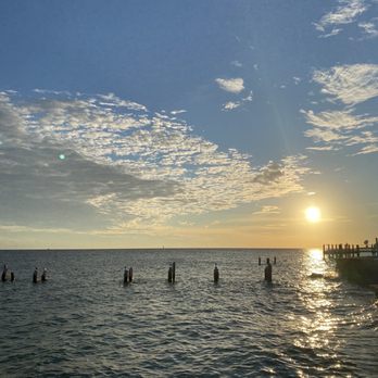 Seaside Cafe - Beautiful sunsets - Pizza Near Me - Key West, Florida Seaside Cafe - Beautiful sunsets - Pizza Near Me - Key West, Florida