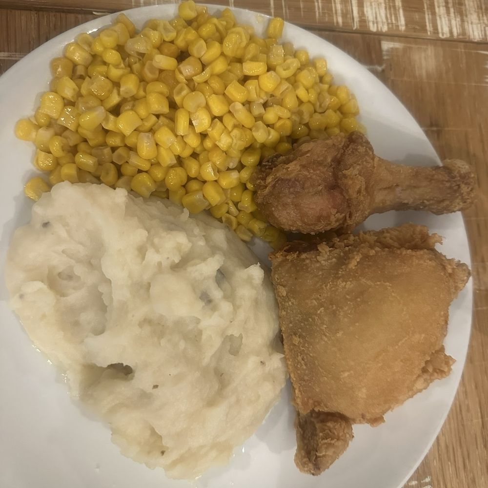 Hollyhock Hill - Indiana Fried Chicken Dinner - American Near Me - Indianapolis, Indiana Hollyhock Hill - Indiana Fried Chicken Dinner - American Near Me - Indianapolis, Indiana