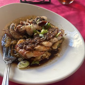 Frankie’s on Main - Bars Near Me - Natchez, Mississippi