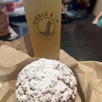 Bibble & Sip - Black Sesame Walnut Cream Puff + Jasmine Iced Tea - Coffee & Tea Near Me - New York, New York Bibble & Sip - Black Sesame Walnut Cream Puff + Jasmine Iced Tea - Coffee & Tea Near Me - New York, New York