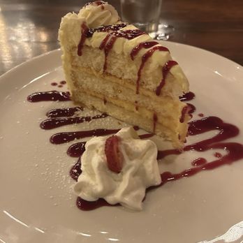 Portofino Trattoria - Lemon cake - Wine Bars Near Me - St. Charles, Illinois