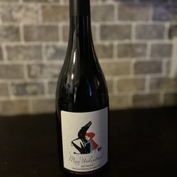 Mutt Lynch Winery - Miss Understood Pinot Noir