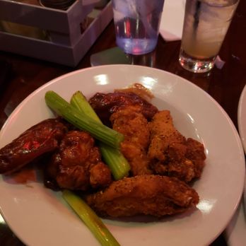 Bar 7 & Grill - Chicken wings - Salad Near Me - Southfield, Michigan Bar 7 & Grill - Chicken wings - Salad Near Me - Southfield, Michigan
