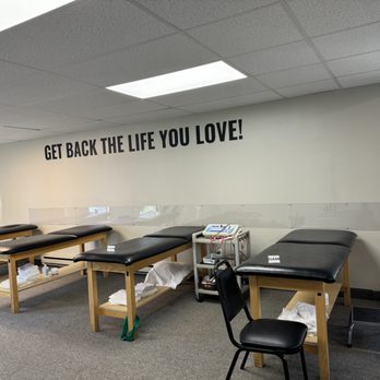 JAG Physical Therapy - Sports Medicine Near Me - Clark, New Jersey