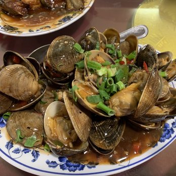 Lagoon Chinese Restaurant - Clams w/ Black Bean Sauce - Chinese Near Me - Honolulu, Hawaii Lagoon Chinese Restaurant - Clams w/ Black Bean Sauce - Chinese Near Me - Honolulu, Hawaii