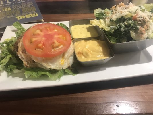 Rel'Lish Burger Lounge by null