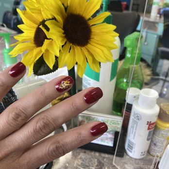 Emerald Nail Salon - Gel manicure with design - Nail Salons Near Me - Fairfax, Virginia Emerald Nail Salon - Gel manicure with design - Nail Salons Near Me - Fairfax, Virginia