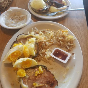 Grumpy's Cafe - Desserts Near Me - Rockaway Beach, Oregon Grumpy's Cafe - Desserts Near Me - Rockaway Beach, Oregon