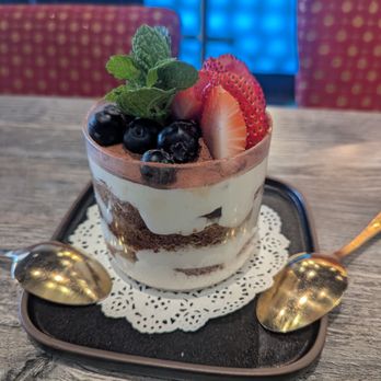 Cali Chilli - Chai tiramisu. - Indian Near Me - Long Beach, California Cali Chilli - Chai tiramisu. - Indian Near Me - Long Beach, California