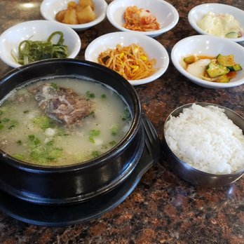 Koreana Restaurant - Oxtail soup... measly amount of meat & tastes like msg. - Korean Near Me - Beaverton, Oregon