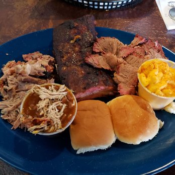 Central BBQ - 3 Meat Combo (Ribs, Pulled Pork, Brisket) with Mac N Cheese & BBQ Beans - Barbeque Near Me - Memphis, Tennessee