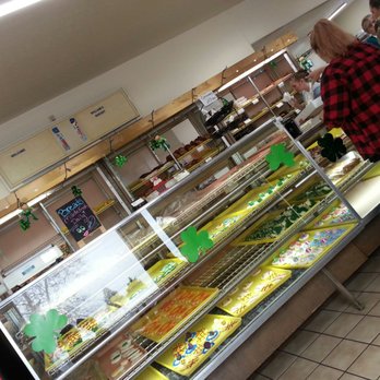 Williams Bakery - They sell out quickly on the weekends, get here early! - Bakeries Near Me - Clarksville, Indiana Williams Bakery - They sell out quickly on the weekends, get here early! - Bakeries Near Me - Clarksville, Indiana