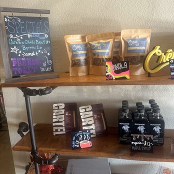 Crêpe Bar - Decor - Creperies Near Me - Tempe, Arizona