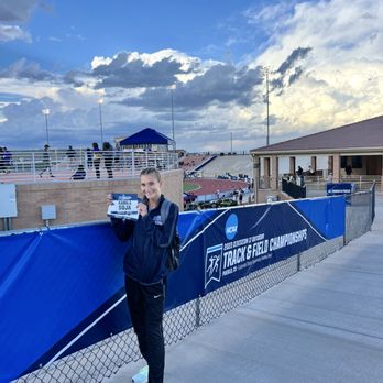 Run with Tess - Athlete at National for Track - Trainers Near Me Run with Tess - Athlete at National for Track - Trainers Near Me