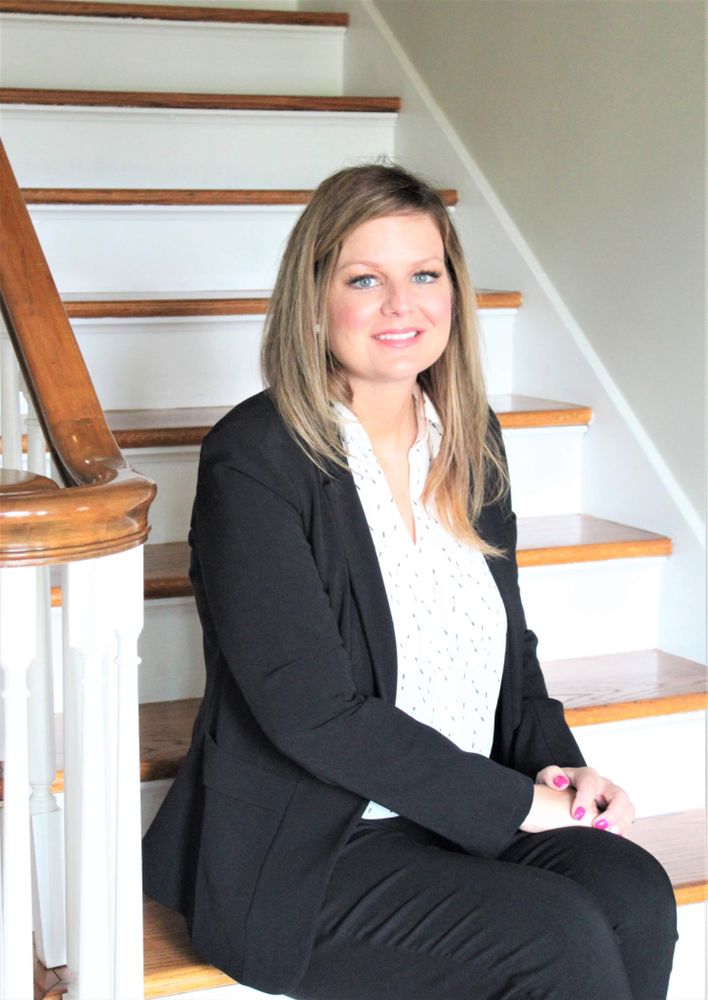 TARA BENSON OLD DRUM REAL ESTATE Updated May 2024 Contact Agent