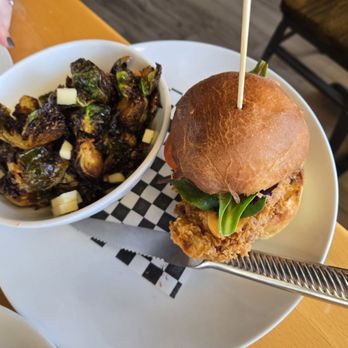 Commerce Cafe - Chicken sandwich with Brussels sprouts - Cafes Near Me - Lockhart, Texas