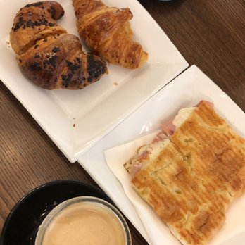 Vice Cafe - Chocolate croissant and jam croissant, pizza sandwich with a caffe latte and a cappuccino! - Cafes Near Me - Rome, RM Vice Cafe - Chocolate croissant and jam croissant, pizza sandwich with a caffe latte and a cappuccino! - Cafes Near Me - Rome, RM