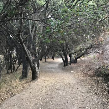 Aliso Canyon Park - Hiking Near Me - Granada Hills, California
