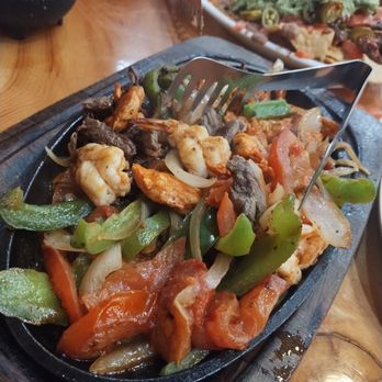 El Chamizal - Mexican Near Me - Huntington Park, California