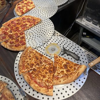 Chico's Pizza - Pizza Near Me - San Francisco, California