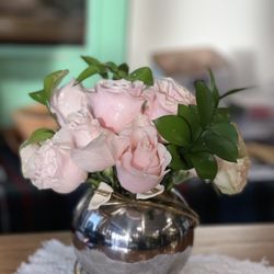 Petal Station - Vday