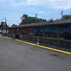Mad Hyena Bar & Grill
