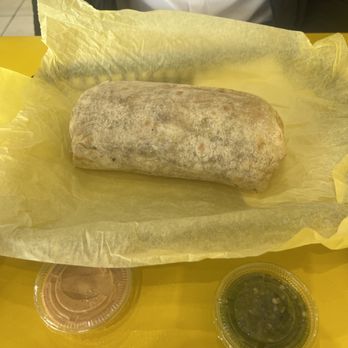 Curbgrill - Chicken burrito - Breakfast & Brunch Near Me - Montrose , California
