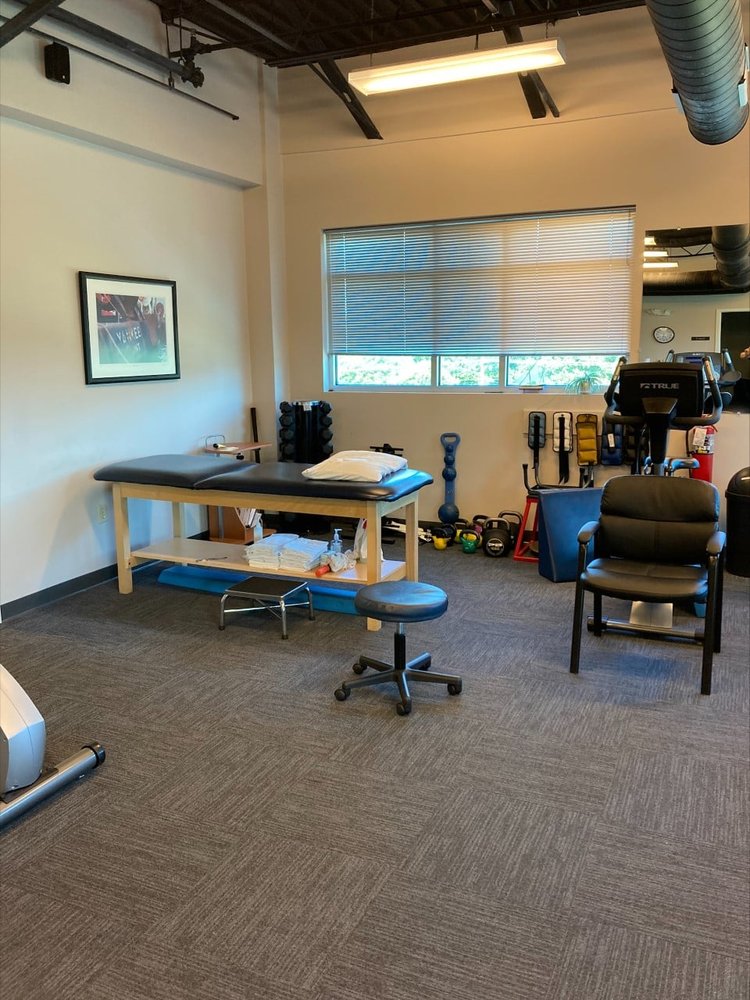 Elite Physical Therapy - child therapist in East Greenwich, RI