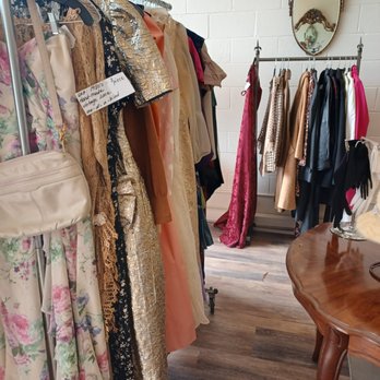 Willie's Vintage Monrovia - Used, Vintage & Consignment Near Me - Monrovia, California Willie's Vintage Monrovia - Used, Vintage & Consignment Near Me - Monrovia, California